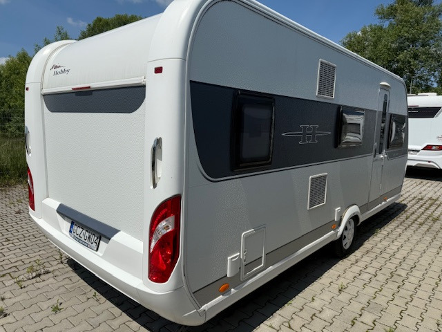 Hobby 545 KMF DE LUXE EDITION 2016 - Dzīvojamais treileris: foto 4 Hobby 545 KMF DE LUXE EDITION 2016 - Dzīvojamais treileris: foto 4