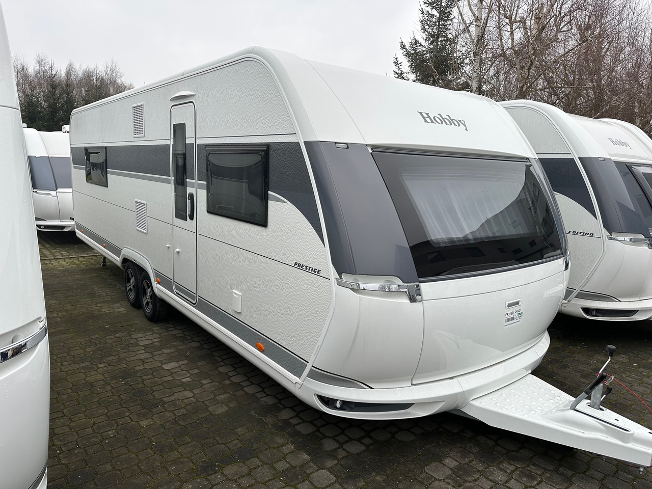 PRESTIGE 720 WQC 2024 - Dzīvojamais treileris: foto 1 PRESTIGE 720 WQC 2024 - Dzīvojamais treileris: foto 1