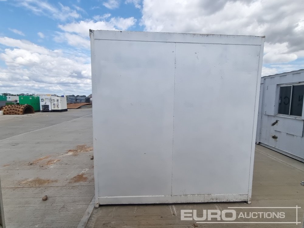 10' x 8' Container & Contents (Cannot Be Reconsigned) - Jūras konteiners: foto 4 10' x 8' Container & Contents (Cannot Be Reconsigned) - Jūras konteiners: foto 4