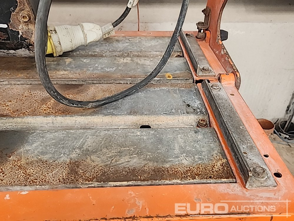 Celtniecības maisītājs 110 Volt Stone Bench Saw: foto 9