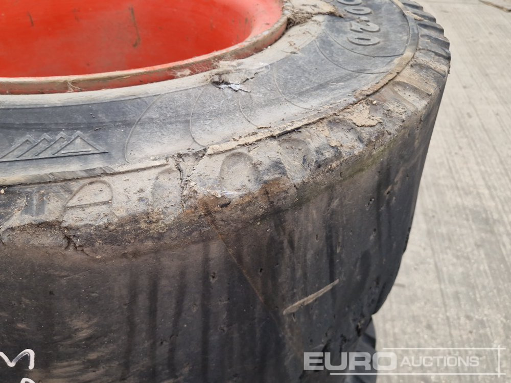 12.00-20 Tyre & Rim to suit 12 Ton Linde Forklift (6 of) - Riepa: foto 5 12.00-20 Tyre & Rim to suit 12 Ton Linde Forklift (6 of) - Riepa: foto 5