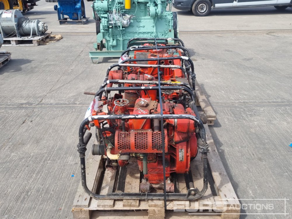 2" Water Pump, Lister-Petter Engine (4 of) - Ūdens sūknis: foto 4 2" Water Pump, Lister-Petter Engine (4 of) - Ūdens sūknis: foto 4