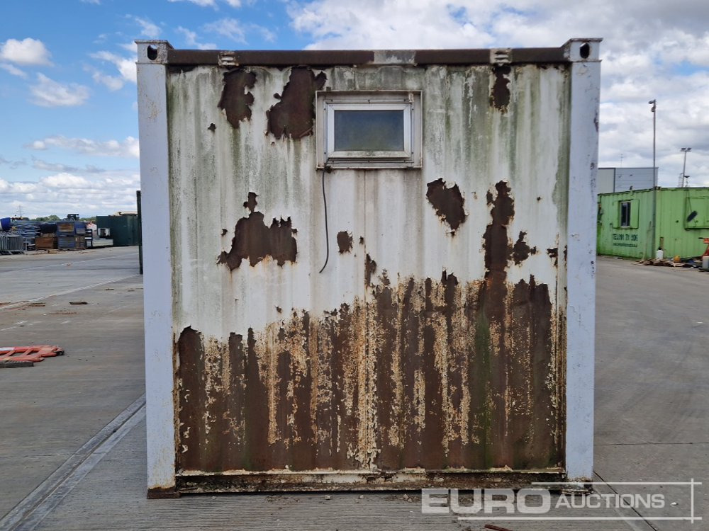 20' x 8' Container (Cannot Be Reconsigned) - Jūras konteiners: foto 4 20' x 8' Container (Cannot Be Reconsigned) - Jūras konteiners: foto 4