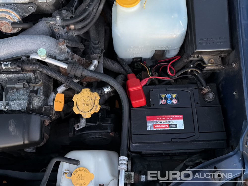 Vieglā automašīna 2001 Subaru Impreza: foto 36