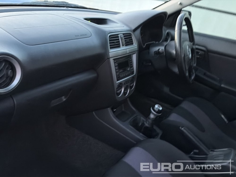 Vieglā automašīna 2001 Subaru Impreza: foto 21