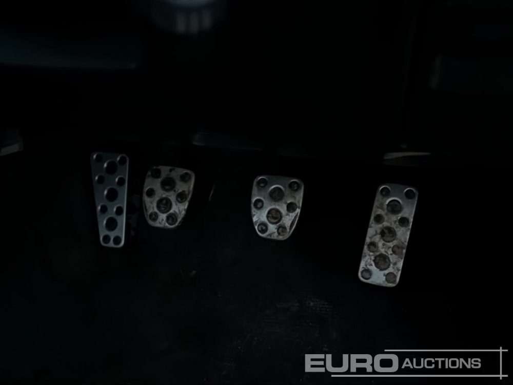 Vieglā automašīna 2001 Subaru Impreza: foto 33