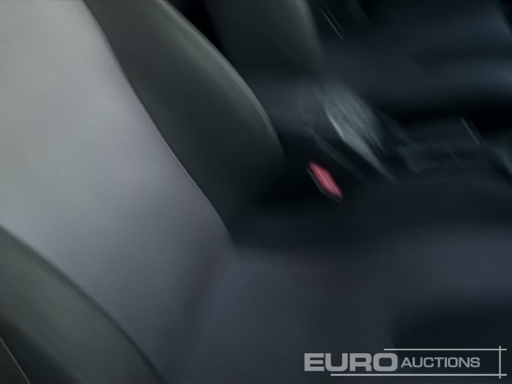 Vieglā automašīna 2001 Subaru Impreza: foto 27