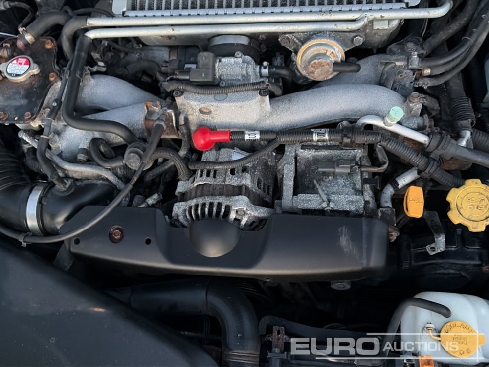 Vieglā automašīna 2001 Subaru Impreza: foto 38