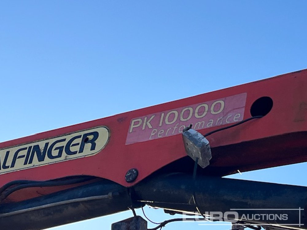 Bortu kravas automašīna/ Platforma 2004 DAF LF55.220: foto 8