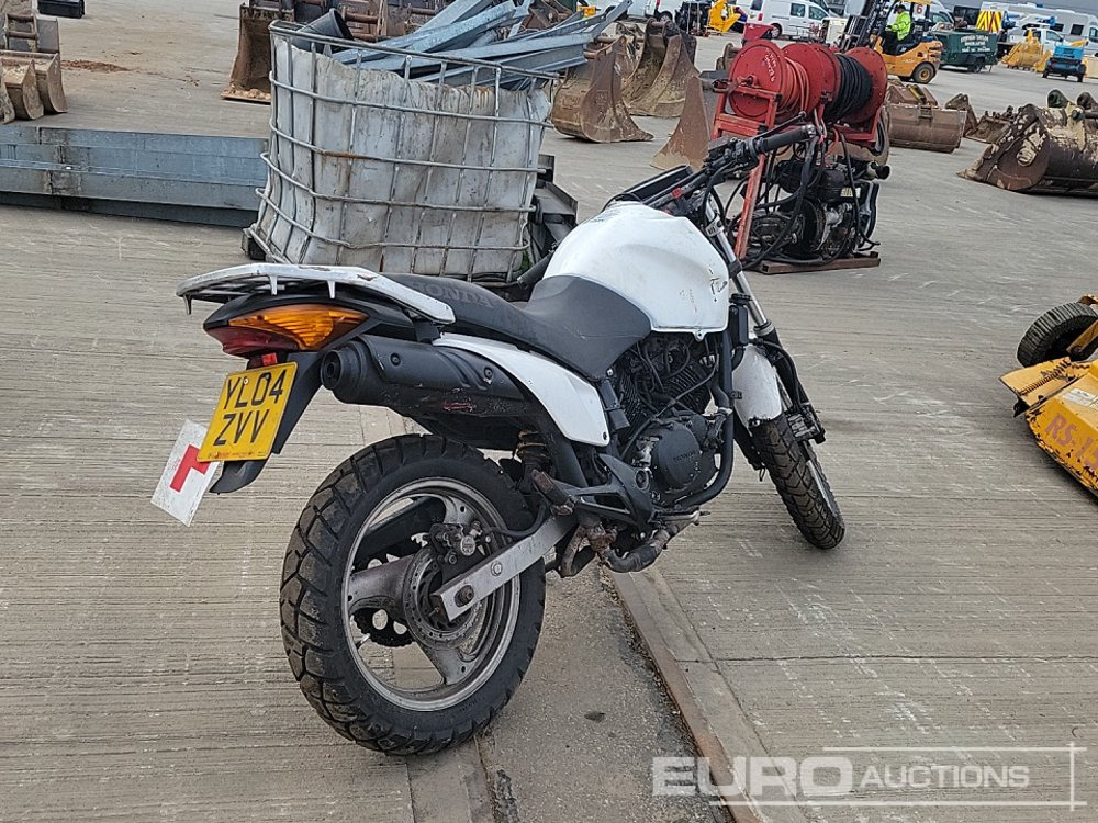 2004 Honda XL125 - Motocikls: foto 5 2004 Honda XL125 - Motocikls: foto 5