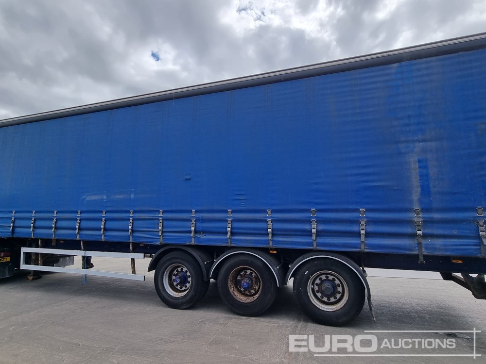 2004 SDC Trailer Tri Axle Curtainsider Trailer - Tenta puspiekabe: foto 2 2004 SDC Trailer Tri Axle Curtainsider Trailer - Tenta puspiekabe: foto 2
