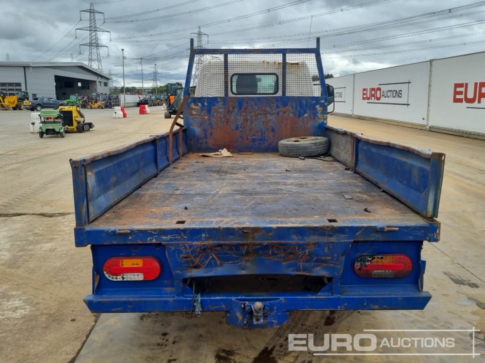 2004 Toyota Dyna - Automašīna ar kravas platformu: foto 4 2004 Toyota Dyna - Automašīna ar kravas platformu: foto 4