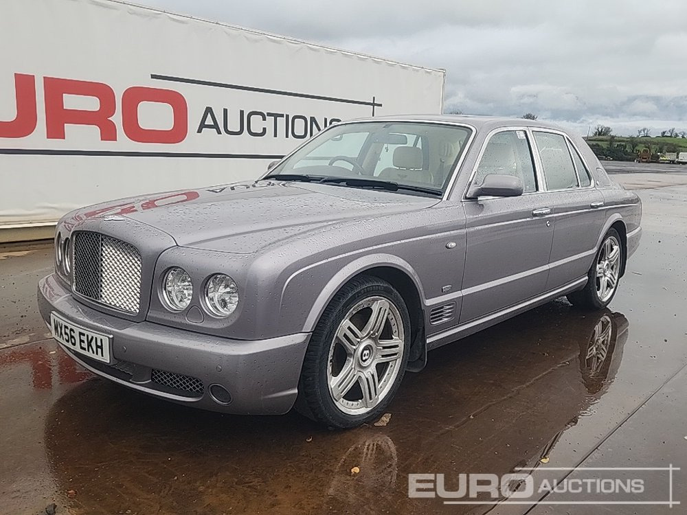 2006 Bentley Arnage - Vieglā automašīna: foto 1 2006 Bentley Arnage - Vieglā automašīna: foto 1