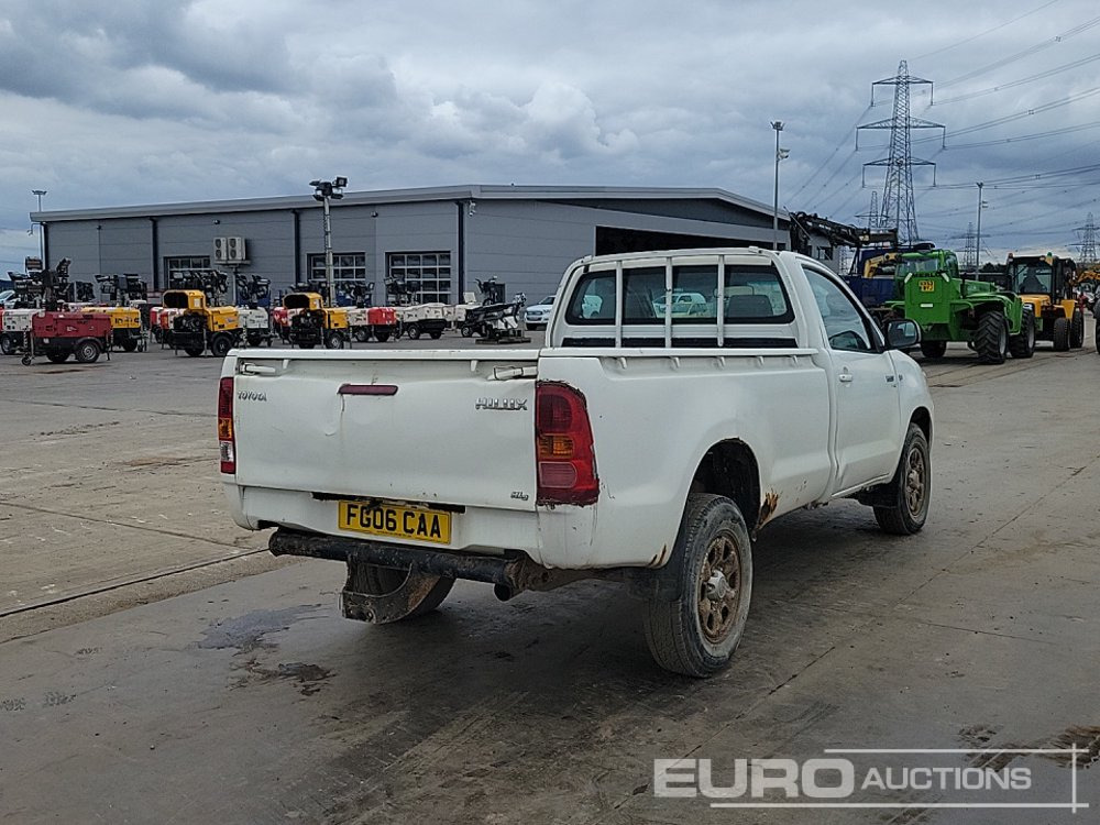 2006 Toyota Hilux D4D - Pikaps: foto 5 2006 Toyota Hilux D4D - Pikaps: foto 5