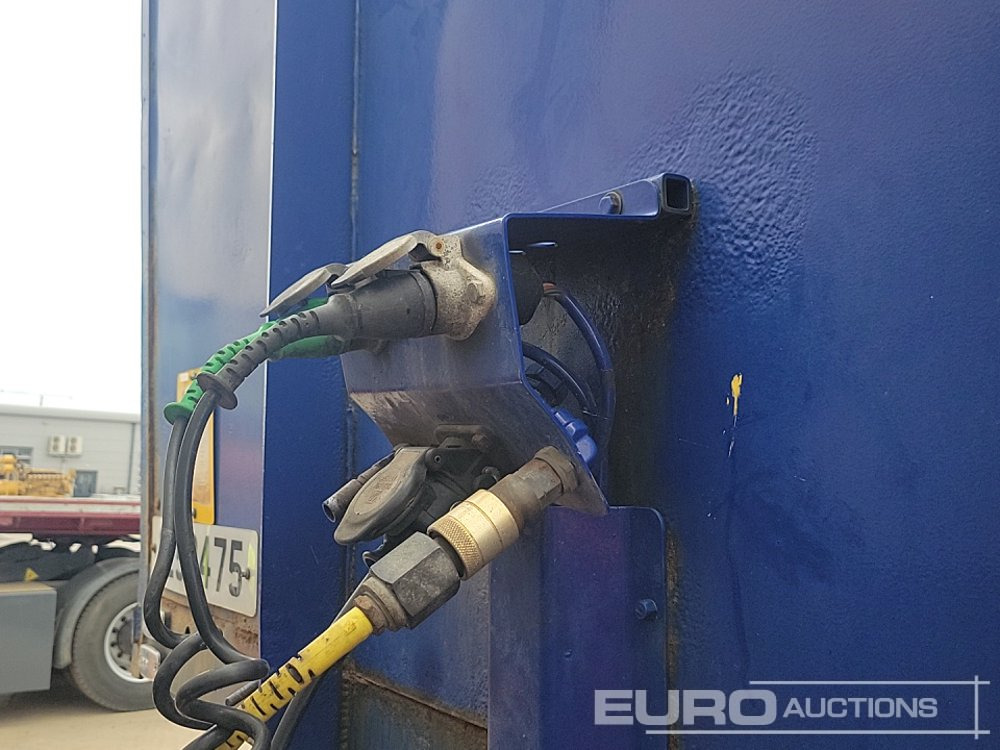 Bortu puspiekabe/ Platforma 2007 SDC Trailer Tri Axle Extendable Flatbed Trailer, Twist Locks, Rear Steer: foto 34