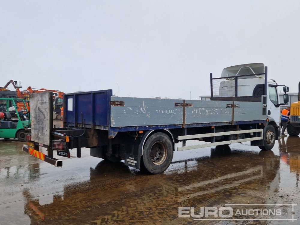 2007 Volvo FL240 - Bortu kravas automašīna/ Platforma: foto 5 2007 Volvo FL240 - Bortu kravas automašīna/ Platforma: foto 5