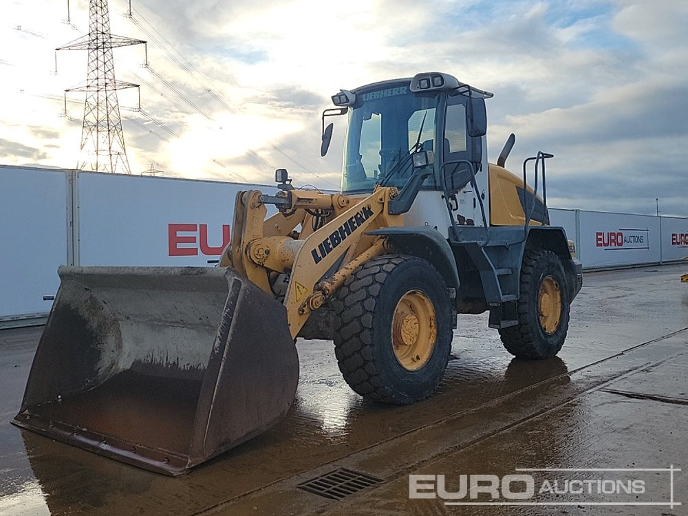 2008 Liebherr 528 - Riteņu iekrāvējs: foto 1 2008 Liebherr 528 - Riteņu iekrāvējs: foto 1