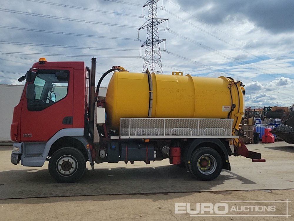 2009 DAF LF45.160 - Autocisterna: foto 2 2009 DAF LF45.160 - Autocisterna: foto 2