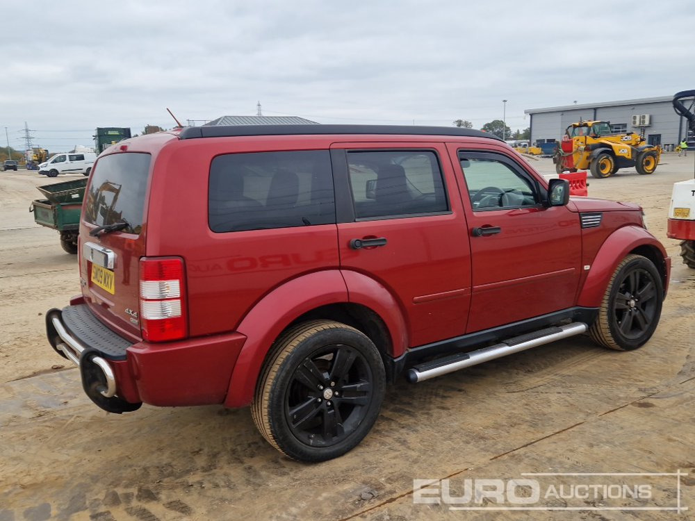 2009 Dodge Nitro - SUV: foto 5 2009 Dodge Nitro - SUV: foto 5