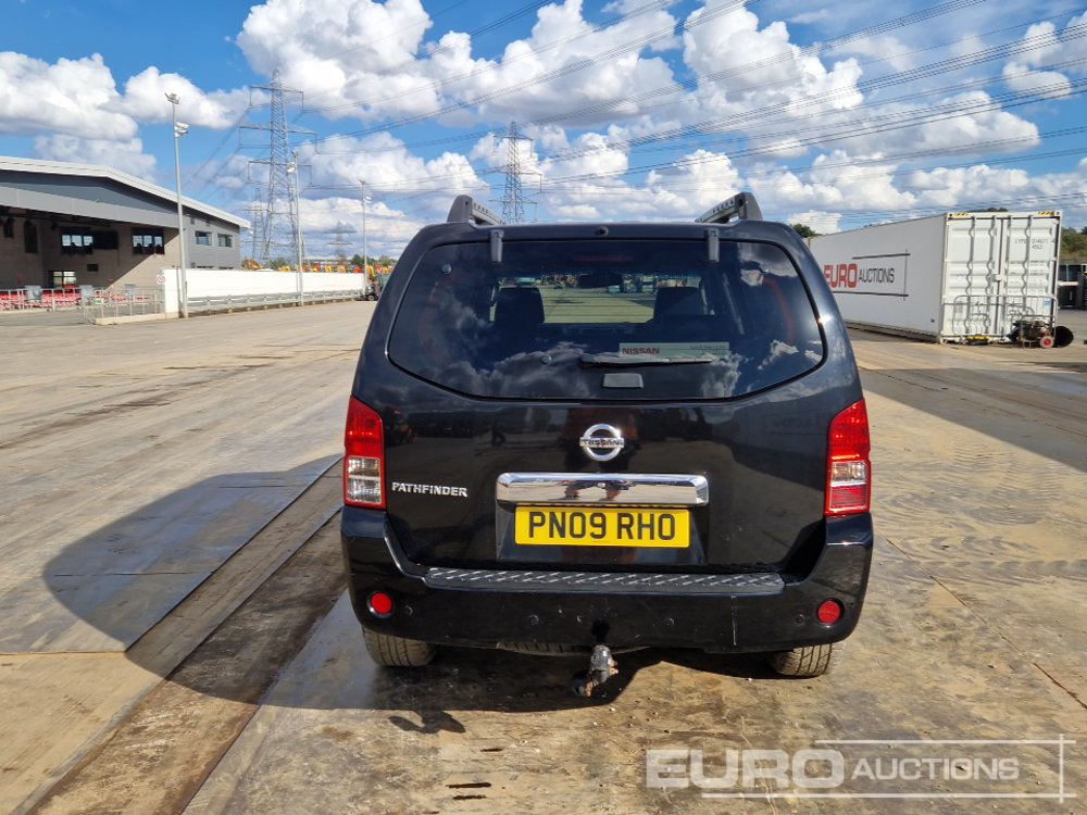 2009 Nissan Pathfinder - SUV: foto 4 2009 Nissan Pathfinder - SUV: foto 4