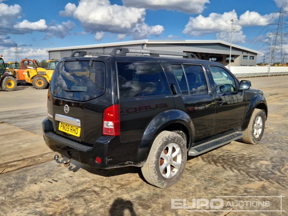2009 Nissan Pathfinder - SUV: foto 5 2009 Nissan Pathfinder - SUV: foto 5