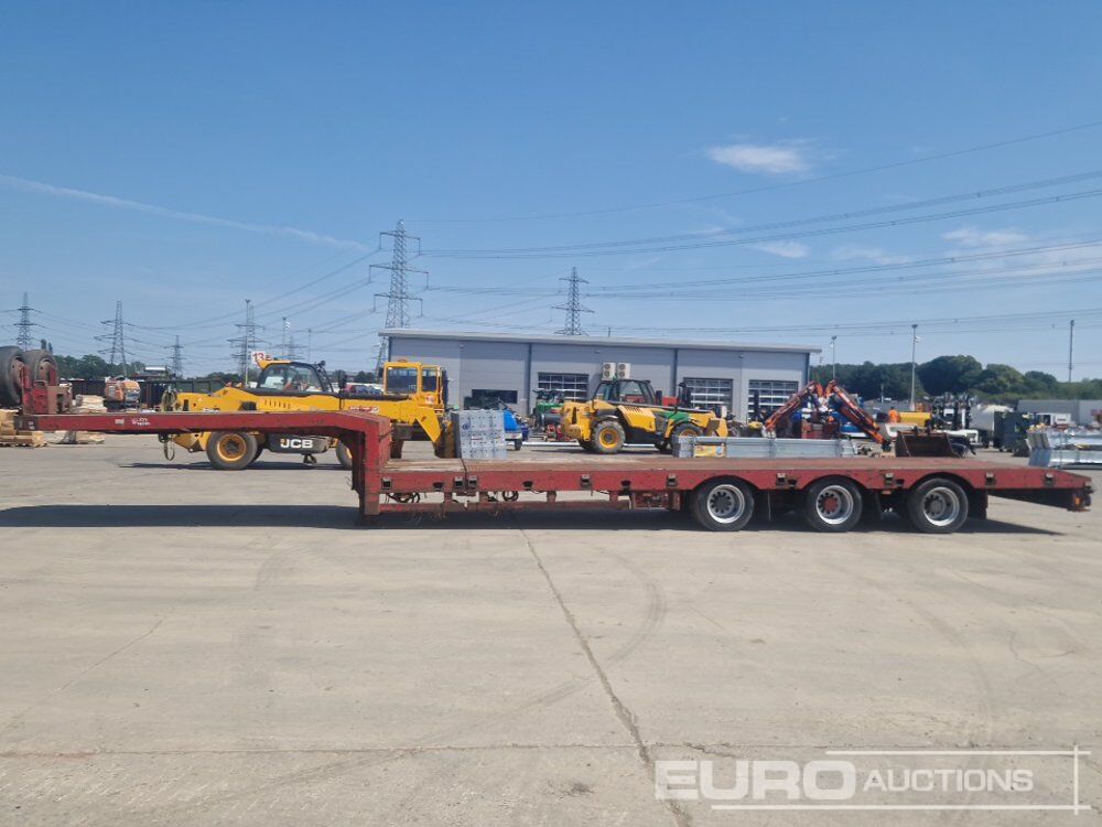 2009 TSR Tri Axle Extendable Stepframe Low Loader Trailer, Out Riggers, Rear Steer, Winch (Plating Certificate Available) - Bortu puspiekabe/ Platforma: foto 2 2009 TSR Tri Axle Extendable Stepframe Low Loader Trailer, Out Riggers, Rear Steer, Winch (Plating Certificate Available) - Bortu puspiekabe/ Platforma: foto 2