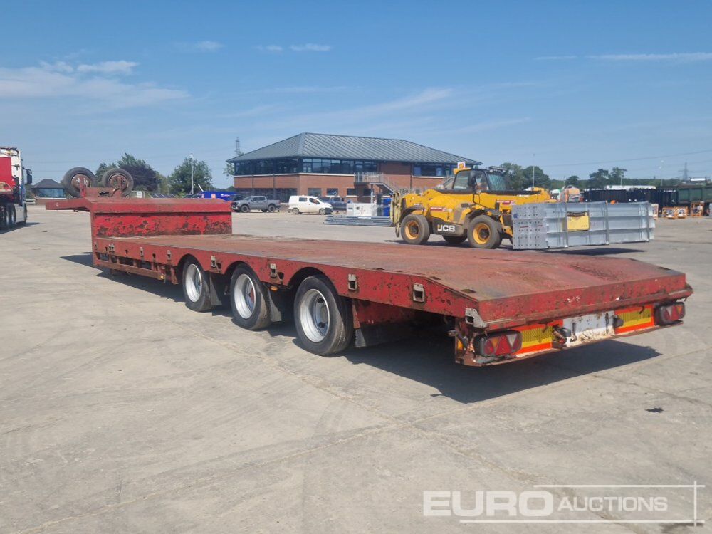 2009 TSR Tri Axle Extendable Stepframe Low Loader Trailer, Out Riggers, Rear Steer, Winch (Plating Certificate Available) - Bortu puspiekabe/ Platforma: foto 3 2009 TSR Tri Axle Extendable Stepframe Low Loader Trailer, Out Riggers, Rear Steer, Winch (Plating Certificate Available) - Bortu puspiekabe/ Platforma: foto 3
