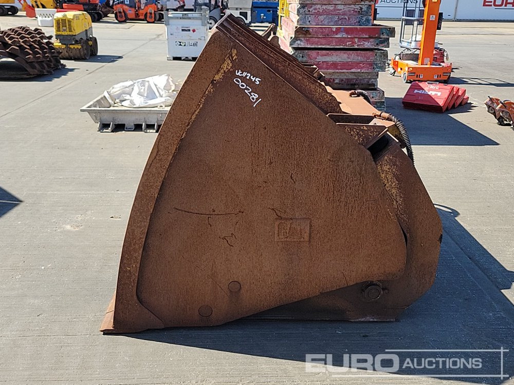 2010 CAT 108" Hydraulic Hi Tip Bucket to suit Wheeled Loader - Kauss: foto 2 2010 CAT 108" Hydraulic Hi Tip Bucket to suit Wheeled Loader - Kauss: foto 2