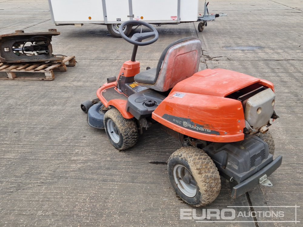 2010 Husqvarna R16C - Zāles pļāvējs: foto 3 2010 Husqvarna R16C - Zāles pļāvējs: foto 3