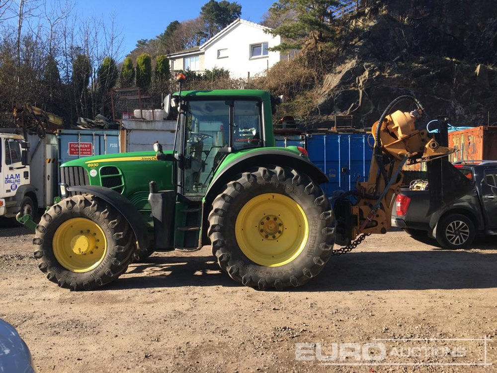 2010 John Deere 6930 Premium - Traktors: foto 2 2010 John Deere 6930 Premium - Traktors: foto 2
