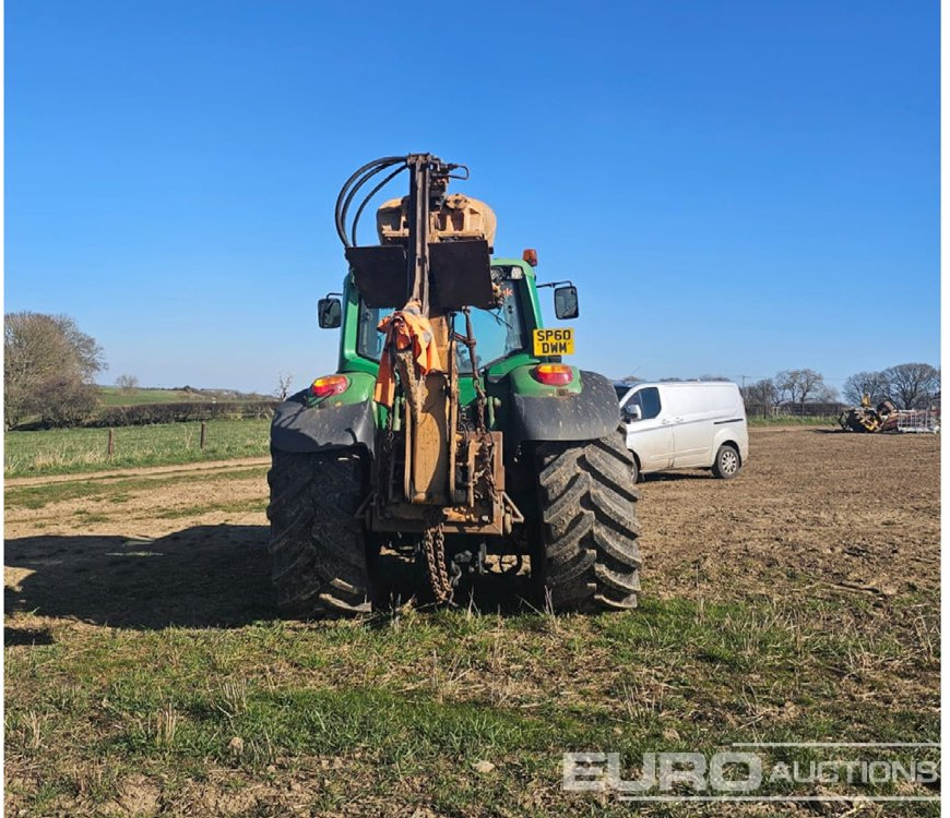 2010 John Deere 6930 Premium - Traktors: foto 3 2010 John Deere 6930 Premium - Traktors: foto 3