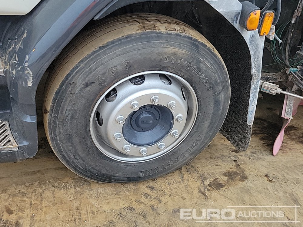 Ielu tīrīšanas mašīna 2011 DAF LF55.250: foto 9