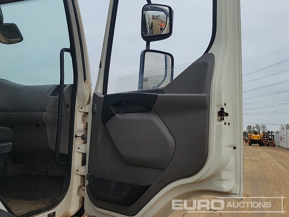 Ielu tīrīšanas mašīna 2011 DAF LF55.250: foto 23