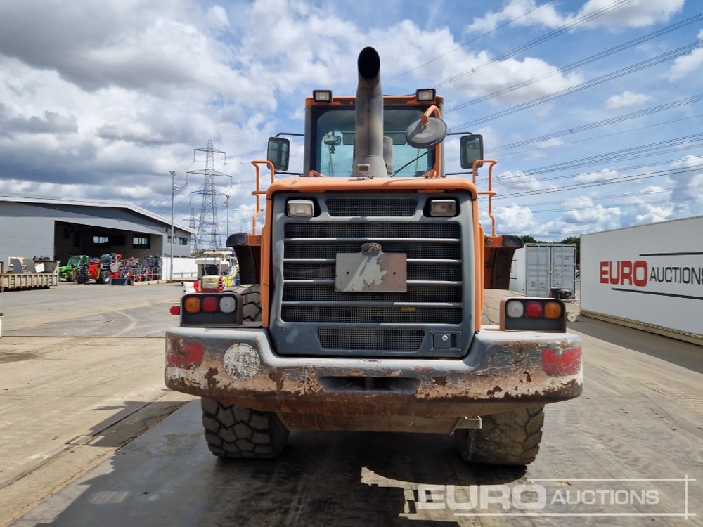 2011 Doosan DL300 - Riteņu iekrāvējs: foto 4 2011 Doosan DL300 - Riteņu iekrāvējs: foto 4