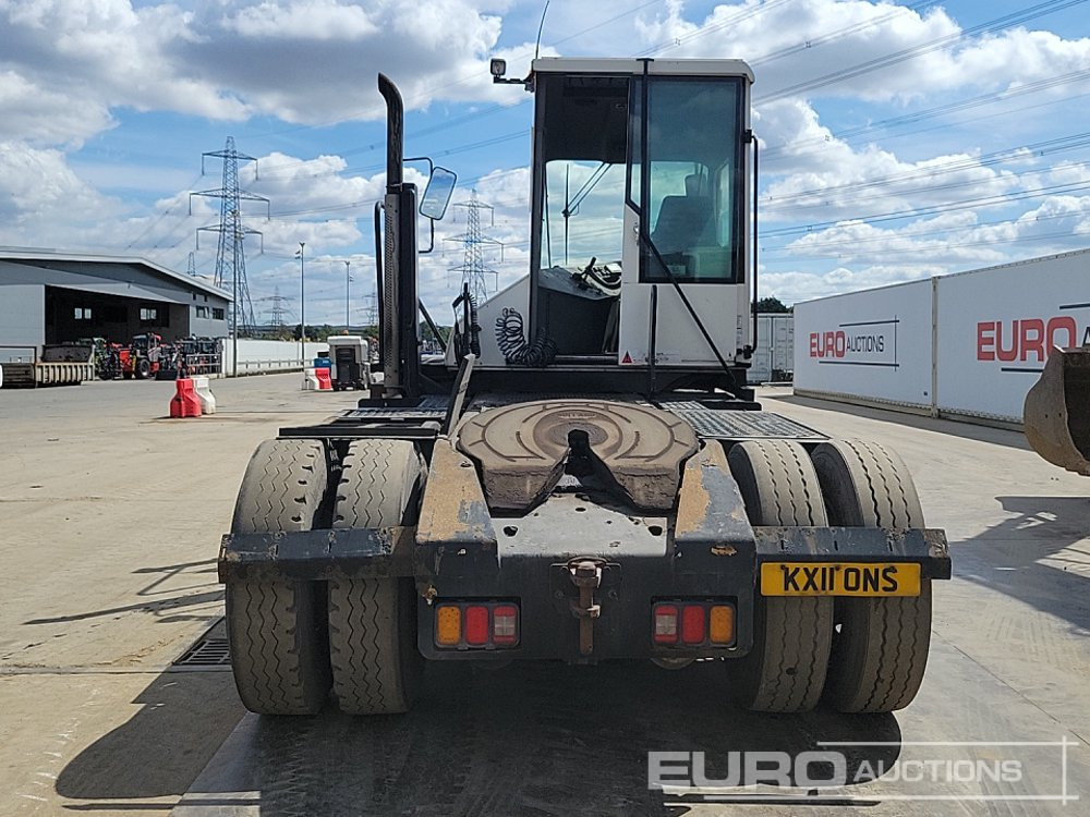 2011 Kalmar TT612D - Termināļa traktors: foto 4 2011 Kalmar TT612D - Termināļa traktors: foto 4
