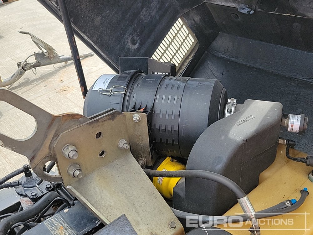 Gaisa kompresors 2012 Doosan 741: foto 31