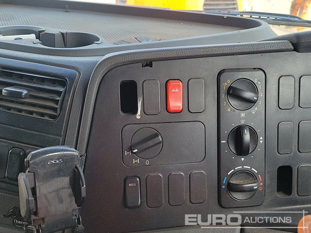 Pacēlājs ar āķi 2012 Mercedes Axor 2629: foto 41