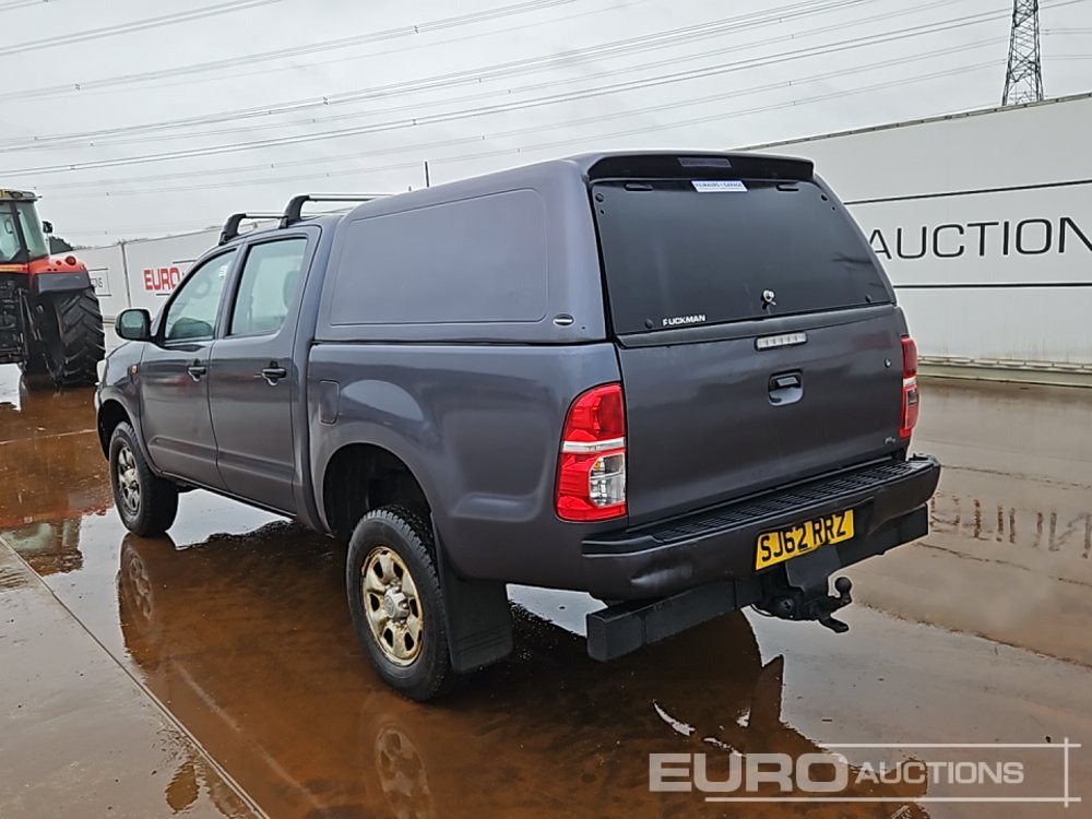 2012 Toyota Hilux - Pikaps: foto 4 2012 Toyota Hilux - Pikaps: foto 4