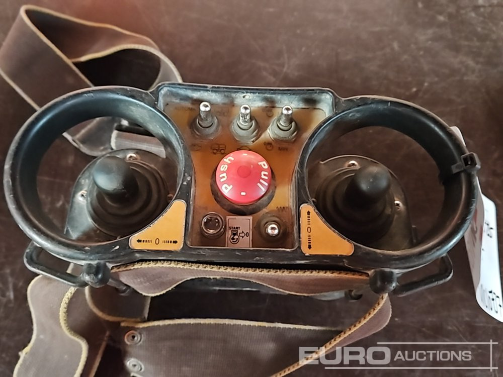 Asfalta ieklāšanas tehnika 2013 Bomag BMP8500: foto 41