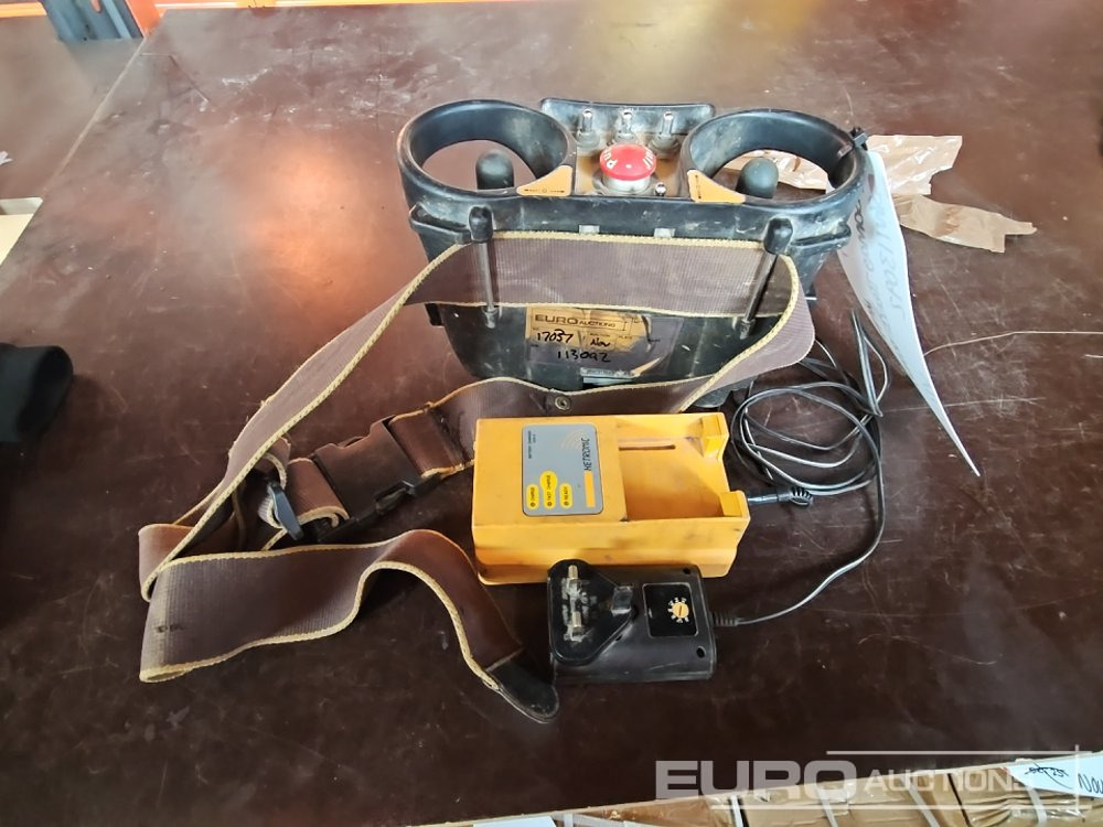 Asfalta ieklāšanas tehnika 2013 Bomag BMP8500: foto 46