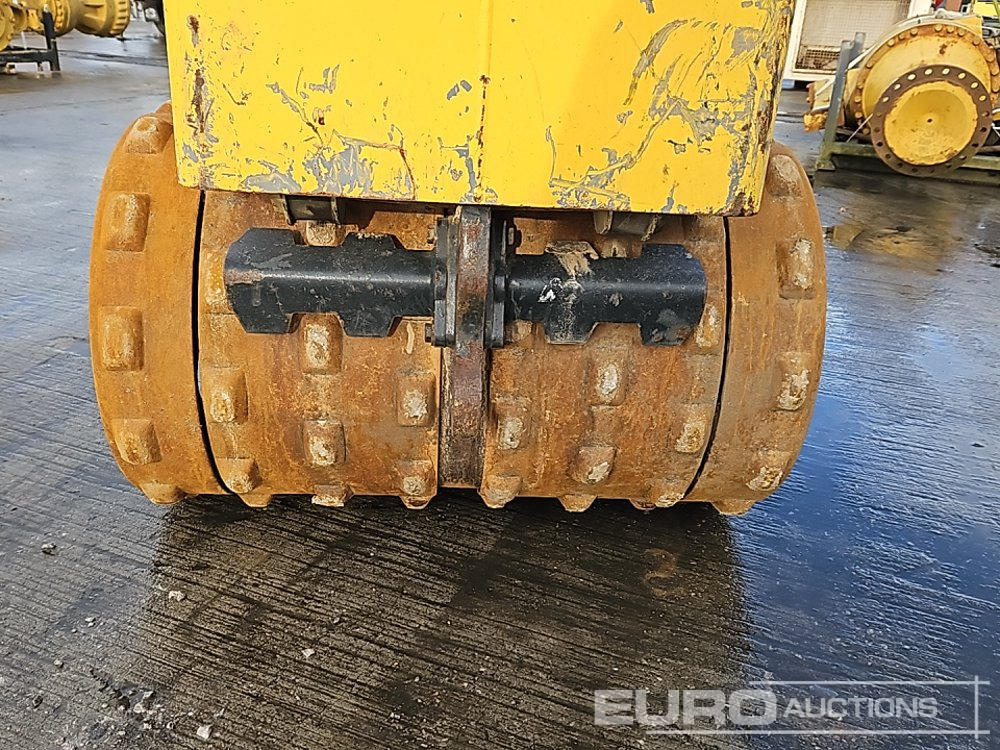 Asfalta ieklāšanas tehnika 2013 Bomag BMP8500: foto 12