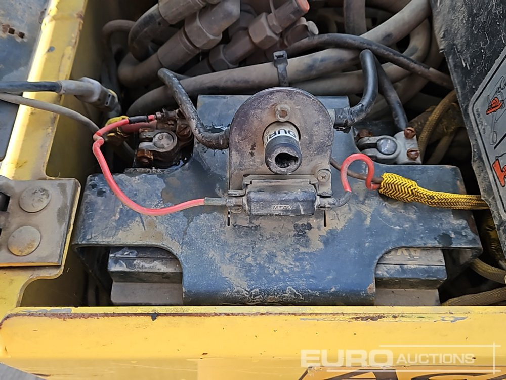 Asfalta ieklāšanas tehnika 2013 Bomag BMP8500: foto 36