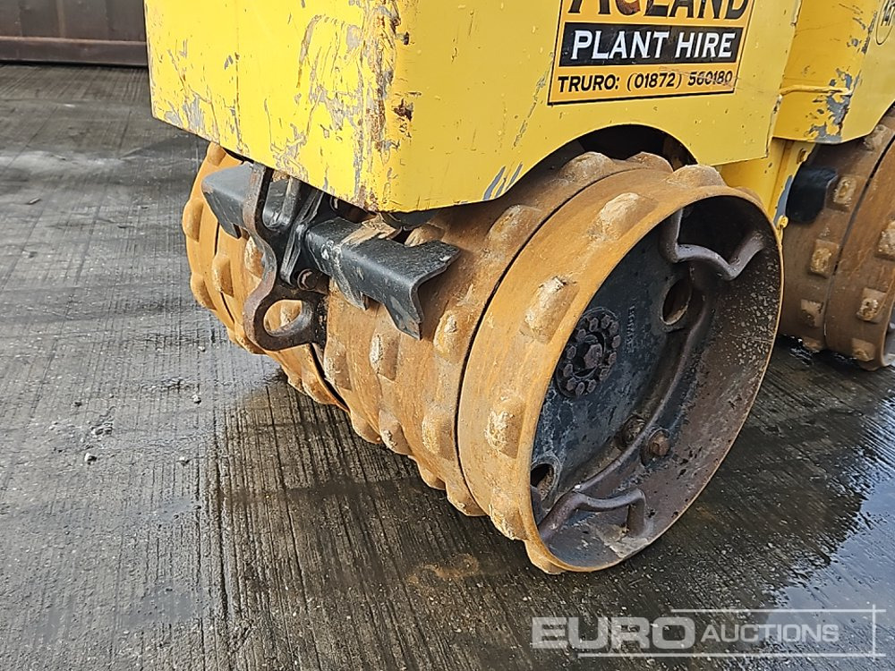 Asfalta ieklāšanas tehnika 2013 Bomag BMP8500: foto 13