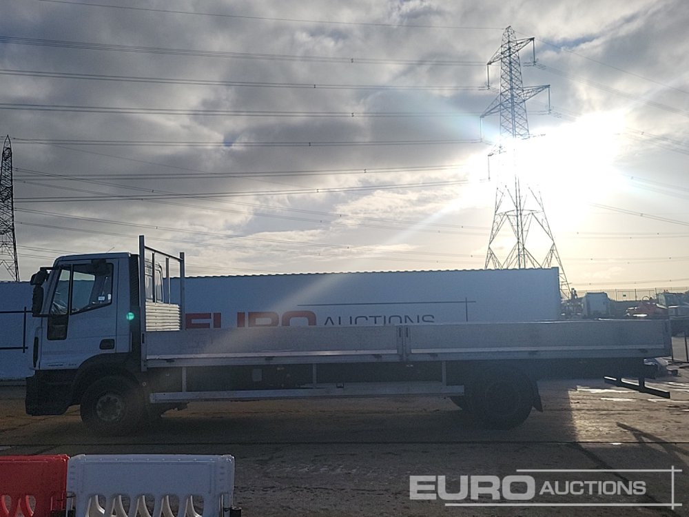2013 Iveco Euro Cargo 140E18 - Bortu kravas automašīna/ Platforma: foto 2 2013 Iveco Euro Cargo 140E18 - Bortu kravas automašīna/ Platforma: foto 2