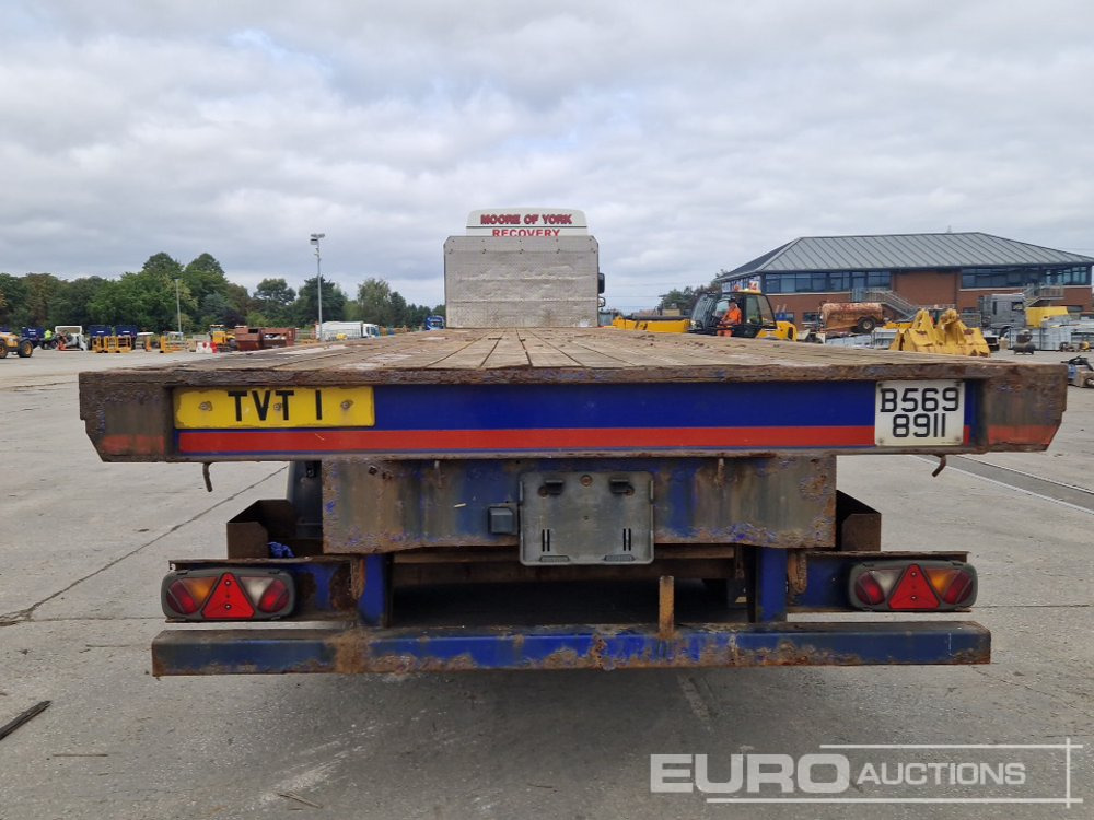 2013 SDC Trailer Tri Axle Flatbed Trailer, Twist Locks - Bortu puspiekabe/ Platforma: foto 4 2013 SDC Trailer Tri Axle Flatbed Trailer, Twist Locks - Bortu puspiekabe/ Platforma: foto 4