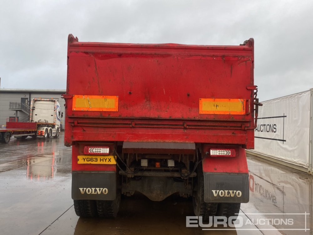 2013 Volvo FMX - Kravas automašīna pašizgāzējs: foto 4 2013 Volvo FMX - Kravas automašīna pašizgāzējs: foto 4