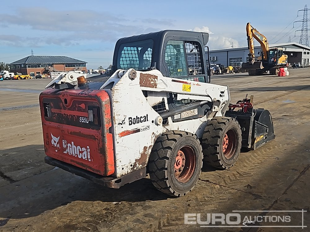 2014 Bobcat S550 - Kompaktiekrāvējs: foto 5 2014 Bobcat S550 - Kompaktiekrāvējs: foto 5