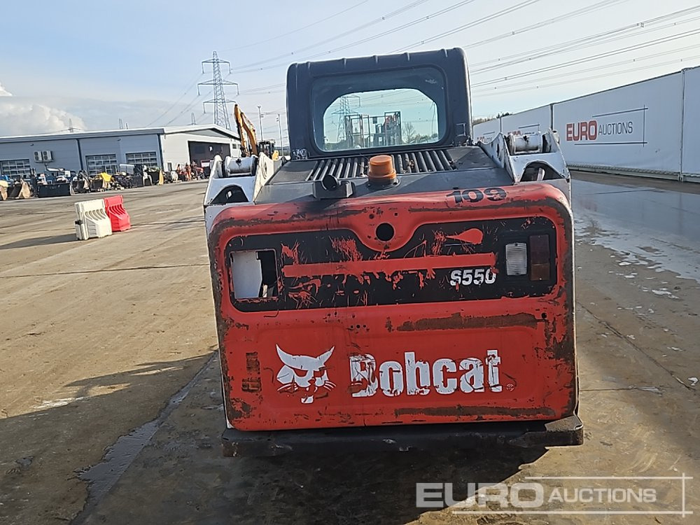 2014 Bobcat S550 - Kompaktiekrāvējs: foto 4 2014 Bobcat S550 - Kompaktiekrāvējs: foto 4