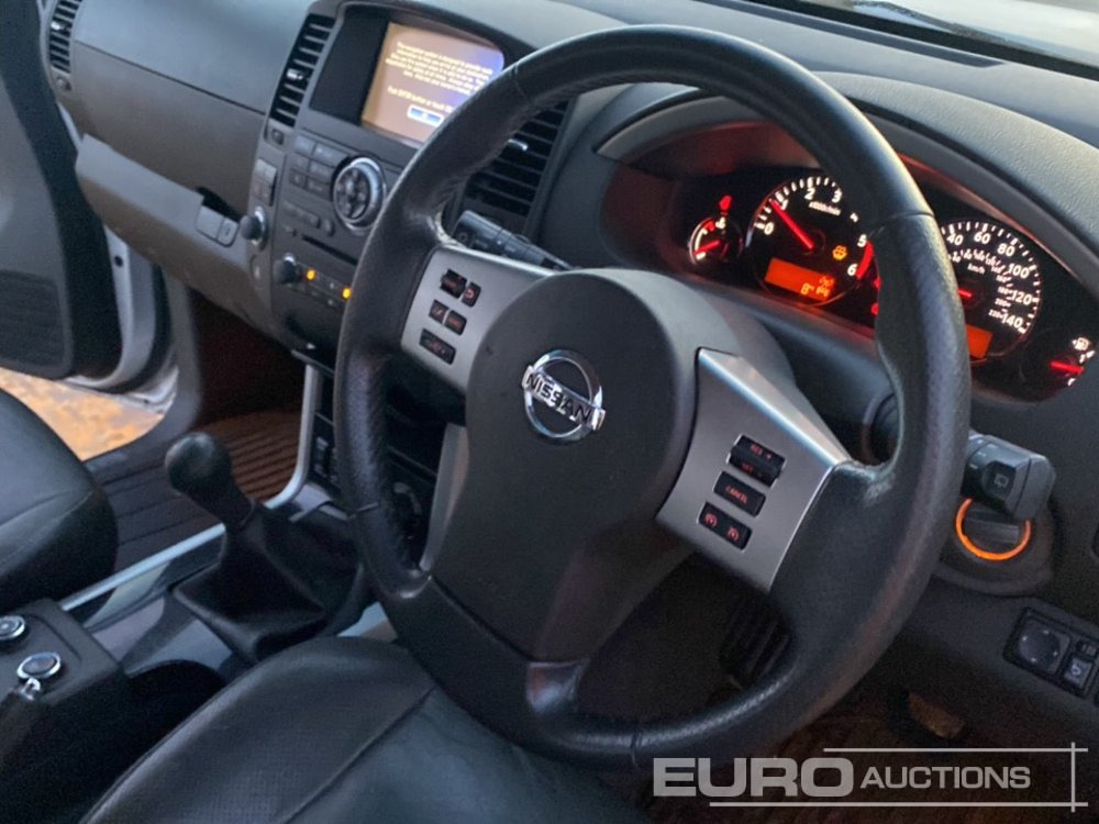 SUV 2014 Nissan Pathfinder: foto 33 SUV 2014 Nissan Pathfinder: foto 33