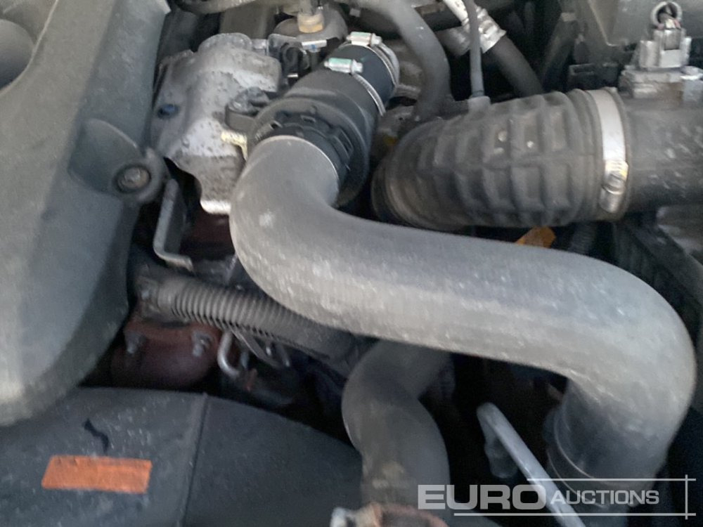 SUV 2014 Nissan Pathfinder: foto 41 SUV 2014 Nissan Pathfinder: foto 41